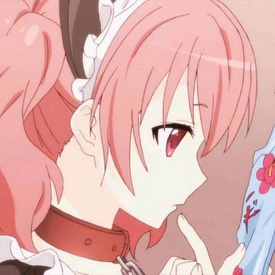 俄美女COS《巫师3》特莉丝超性感 诱人美胸有沟必火
